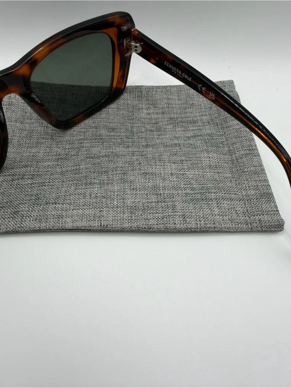 Kenneth Cole Tortoise Cat Eye Sunglasses KC00027 New